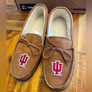 INDIANA UNIVERSITY, NWB, Size L house shoes